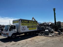Best Attic Cleanout  in Munising, MI