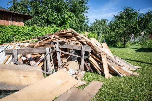 Best Yard Waste Removal  in Munising, MI